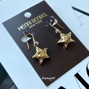 Henri bendel star pendant earrings